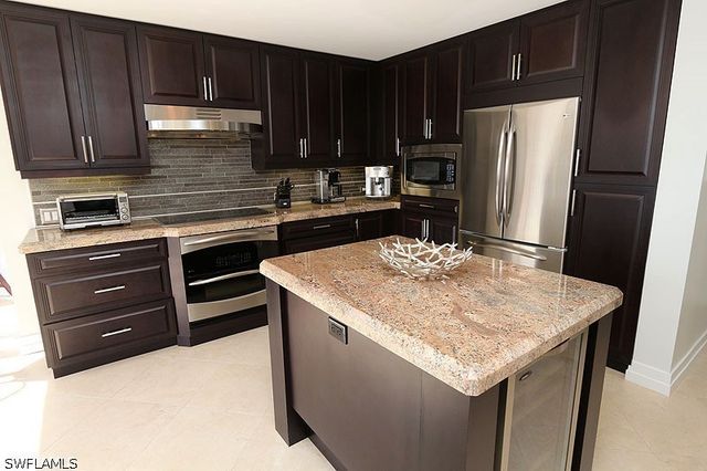 4041 Gulf Shore BLVD N 606, Naples, FL 34103