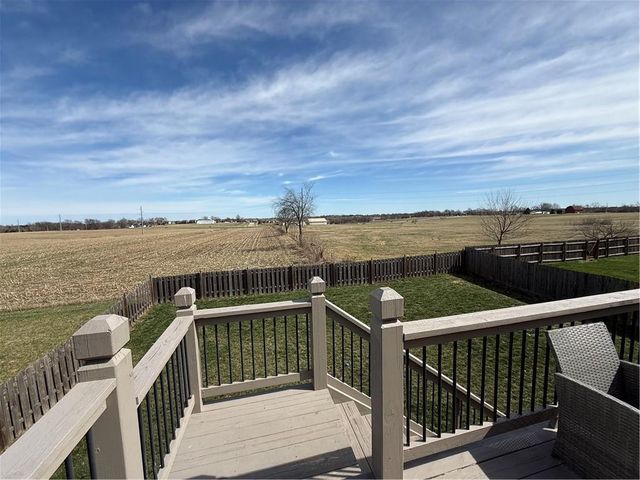 4777 S 22nd Street, Leavenworth, KS 66048