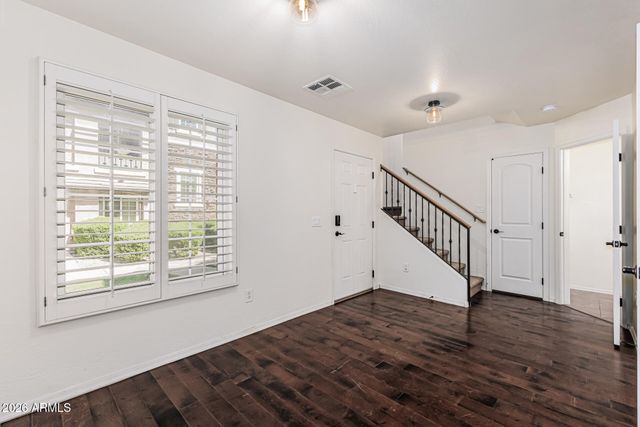 1356 S SABINO Drive, Gilbert, AZ 85296