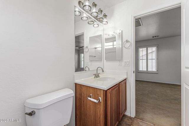 1356 S SABINO Drive, Gilbert, AZ 85296