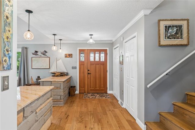 110 Mystic Cove Lane, Townville, SC 29689