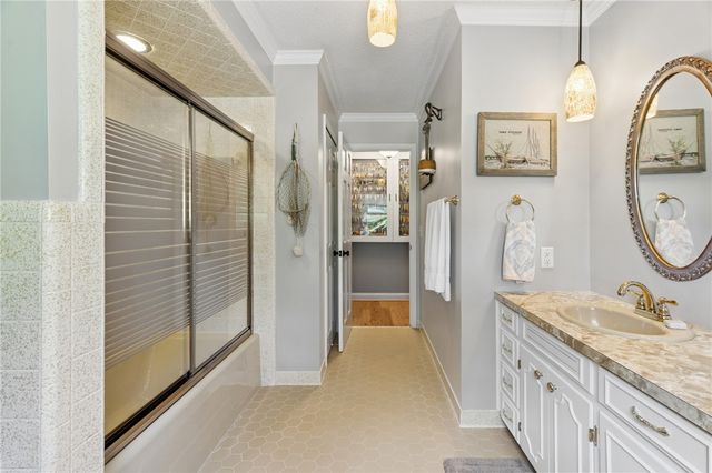 110 Mystic Cove Lane, Townville, SC 29689