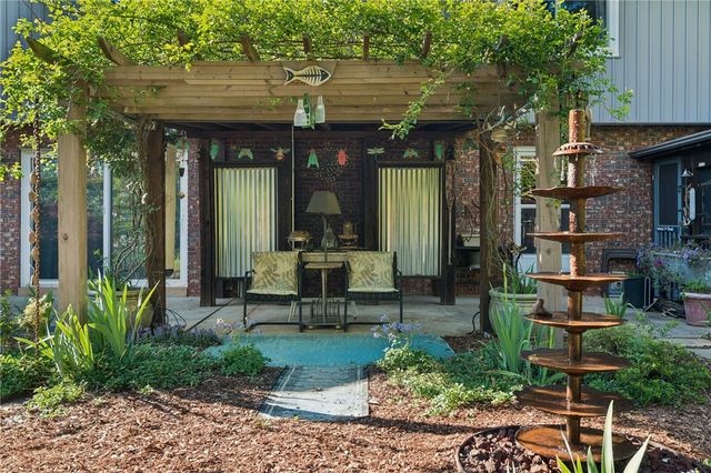 110 Mystic Cove Lane, Townville, SC 29689