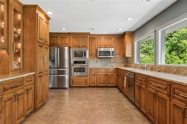 110 Mystic Cove Lane, Townville, SC 29689