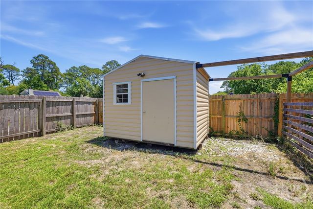 1329 Pine Ridge Drive, Savannah, GA 31406