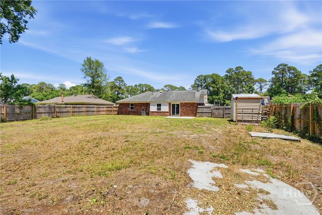 1329 Pine Ridge Drive, Savannah, GA 31406