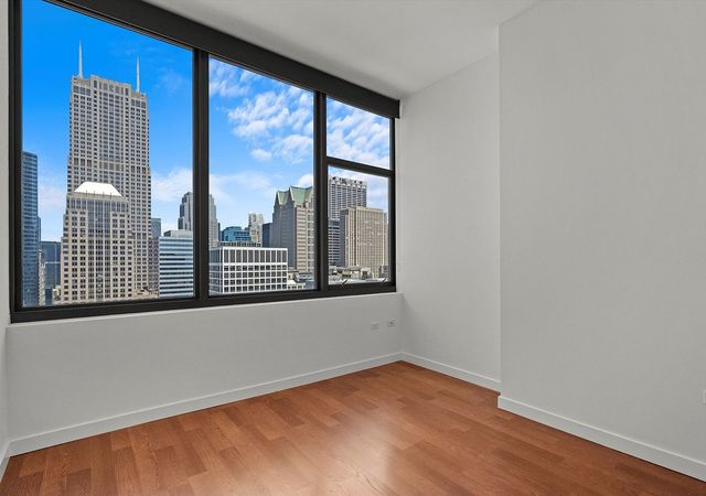 235 W Van Buren Street 3315, Chicago, IL 60607