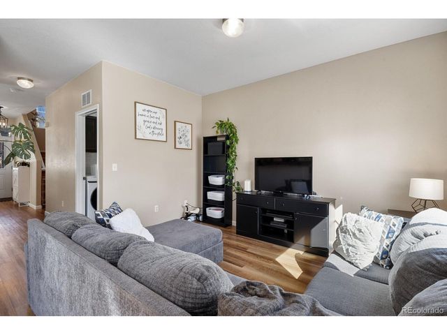 2267 St James Dr, Colorado Springs, CO 80910