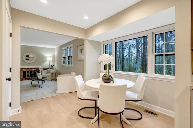 10303 NANTUCKET CT, Fairfax, VA 22032