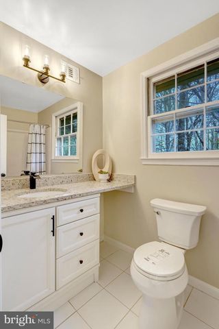 10303 NANTUCKET CT, Fairfax, VA 22032