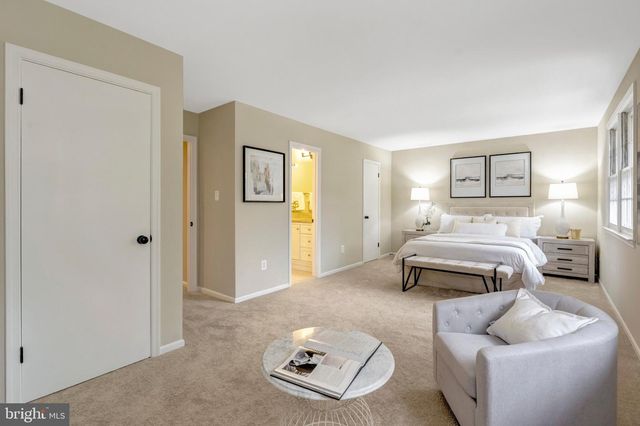 10303 NANTUCKET CT, Fairfax, VA 22032