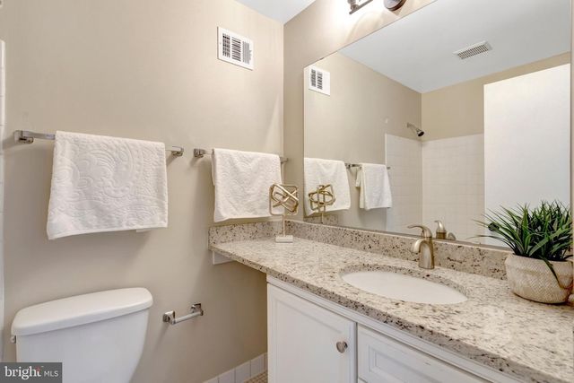 10303 NANTUCKET CT, Fairfax, VA 22032