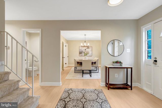 10303 NANTUCKET CT, Fairfax, VA 22032