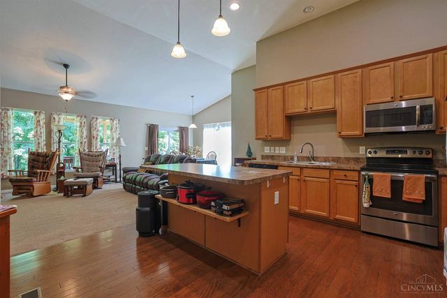954 London Court, Union Twp, OH 45245