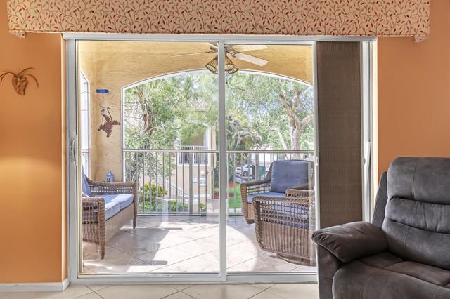 278 Village Boulevard 8208, Tequesta, FL 33469