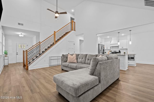 102 Dartmoor Lane, West End, NC 27376