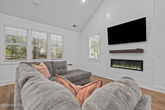 102 Dartmoor Lane, West End, NC 27376