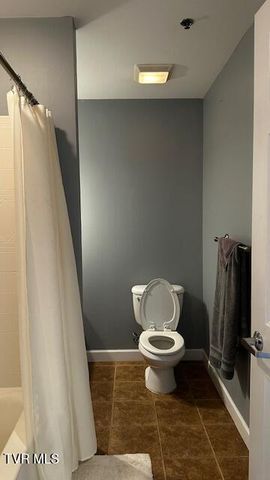 120 Raceday Center Drive Unit 205, Bristol, TN 37620