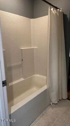 120 Raceday Center Drive Unit 205, Bristol, TN 37620