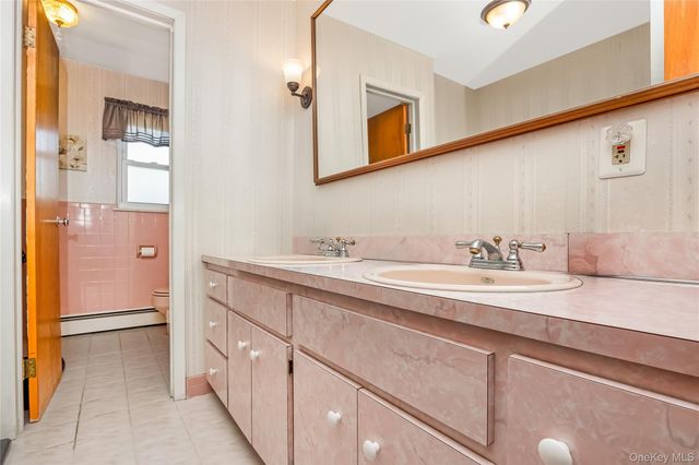 1540 7th Street, West Babylon, NY 11704