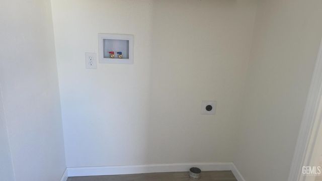 65 Eagle Lane, Bakersfield, CA 93308