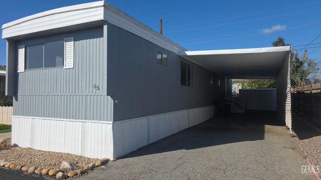 65 Eagle Lane, Bakersfield, CA 93308