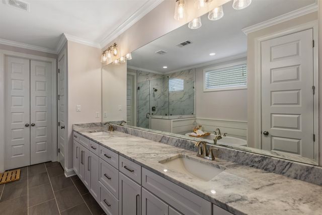 4921 MAPLE WALK DR, Lakeland, TN 38002