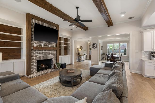 4921 MAPLE WALK DR, Lakeland, TN 38002