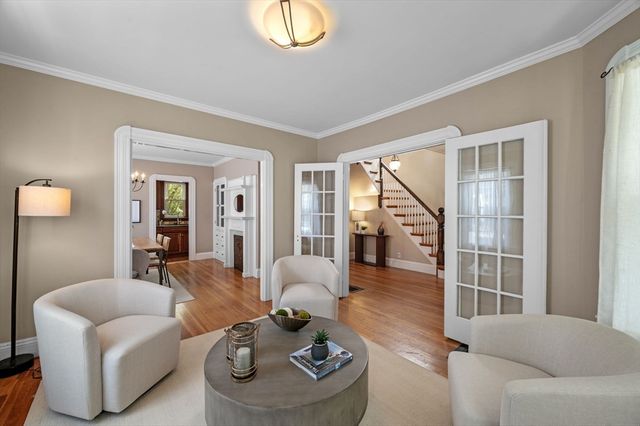 2 Ellis Terrace, Swampscott, MA 01907