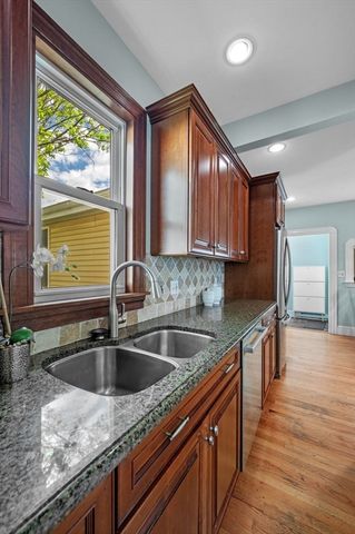 2 Ellis Terrace, Swampscott, MA 01907