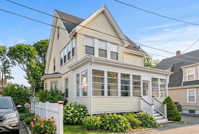 2 Ellis Terrace, Swampscott, MA 01907