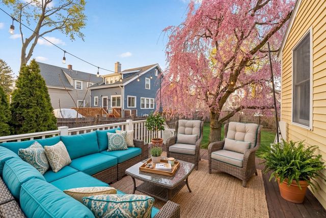 2 Ellis Terrace, Swampscott, MA 01907