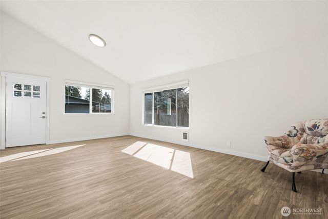 17245 SE 262nd Street, Covington, WA 98042