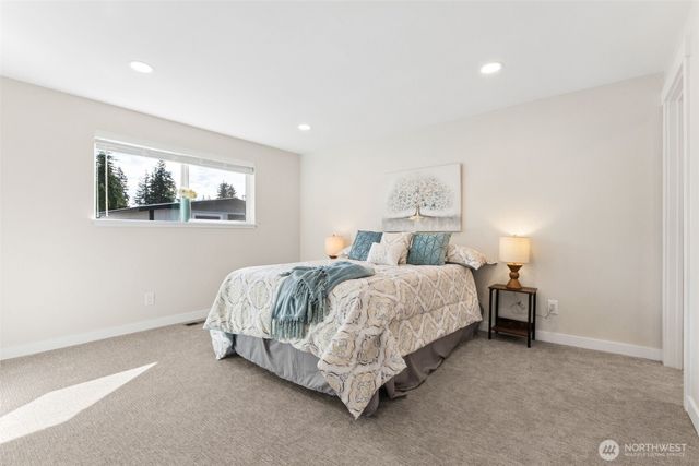 17245 SE 262nd Street, Covington, WA 98042