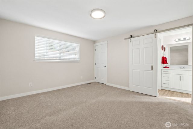 17245 SE 262nd Street, Covington, WA 98042
