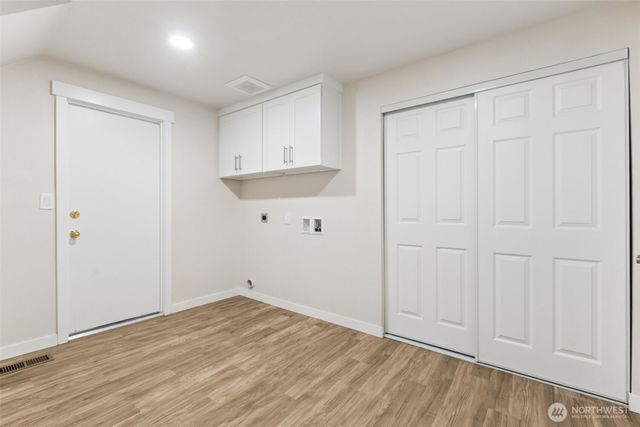 17245 SE 262nd Street, Covington, WA 98042