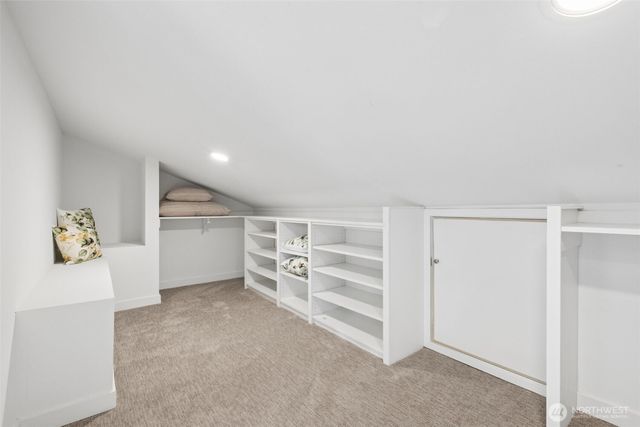 17245 SE 262nd Street, Covington, WA 98042