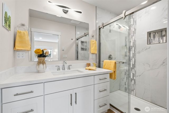 17245 SE 262nd Street, Covington, WA 98042