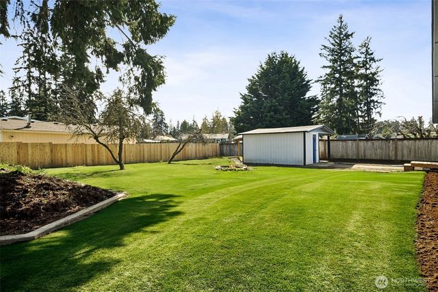 17245 SE 262nd Street, Covington, WA 98042