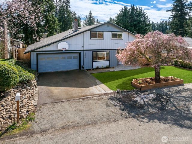 17245 SE 262nd Street, Covington, WA 98042