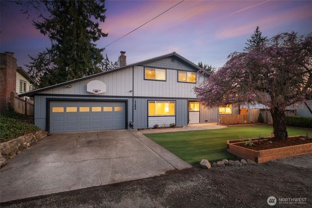 17245 SE 262nd Street, Covington, WA 98042