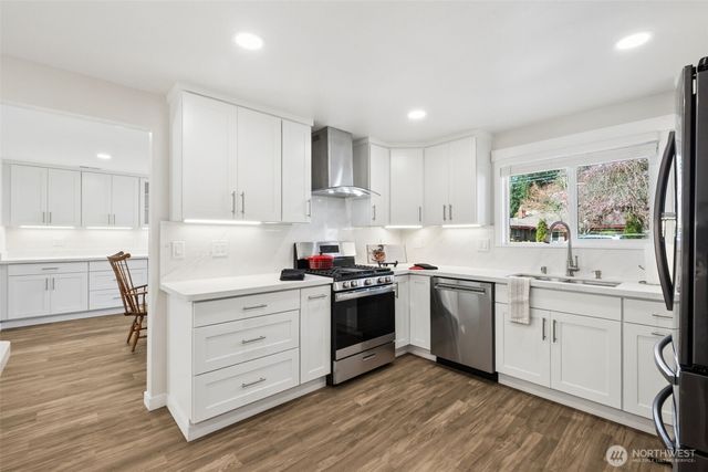 17245 SE 262nd Street, Covington, WA 98042