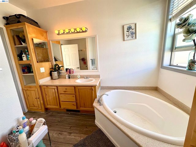1225 Vienna Dr 245, Sunnyvale, CA 94089