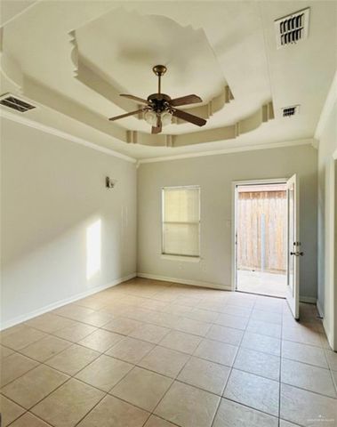 702 S Logan S Drive 3, Edinburg, TX 78539