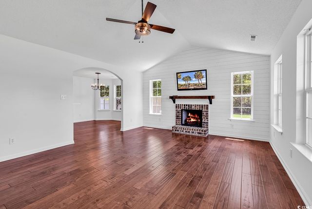 553 Fox Chase Dr., Conway, SC 29527