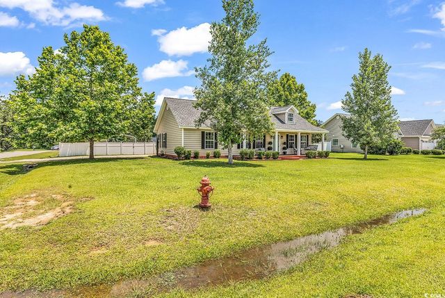 553 Fox Chase Dr., Conway, SC 29527