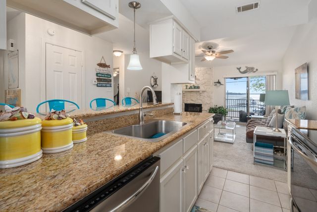 849 S Gun Barrel Lane G7, Gun Barrel City, TX 75156