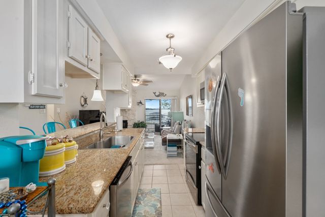 849 S Gun Barrel Lane G7, Gun Barrel City, TX 75156