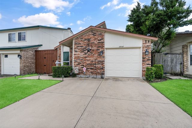 2808 Southern Cross Drive, Garland, TX 75044