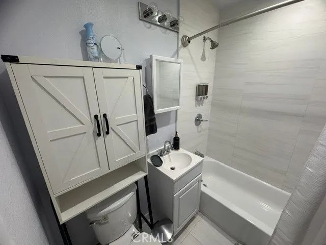 12913 Whitewood Avenue, Downey, CA 90242